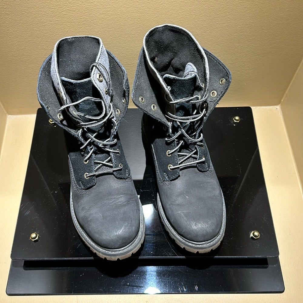 TIMBERLAND Women’s black nubuck waterproof double fold down boots A198Q
